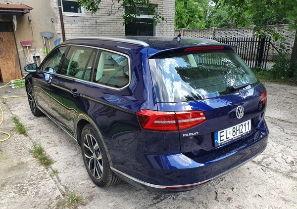 Volkswagen Passat cena 90000 przebieg: 105000, rok produkcji 2018 z Łódź małe 29